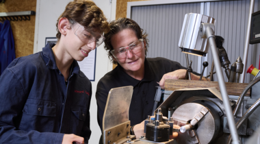 Technische onderwijsondersteuner D  (R012)